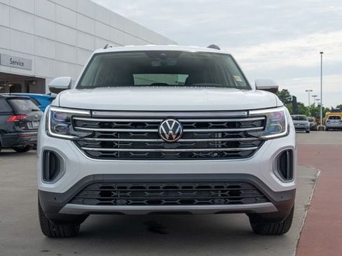 New 2026 Volkswagen Atlas SE FWD image 9