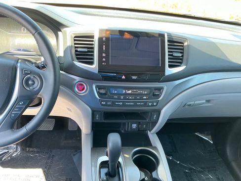 Used 2017 Honda Pilot EX-L image 17