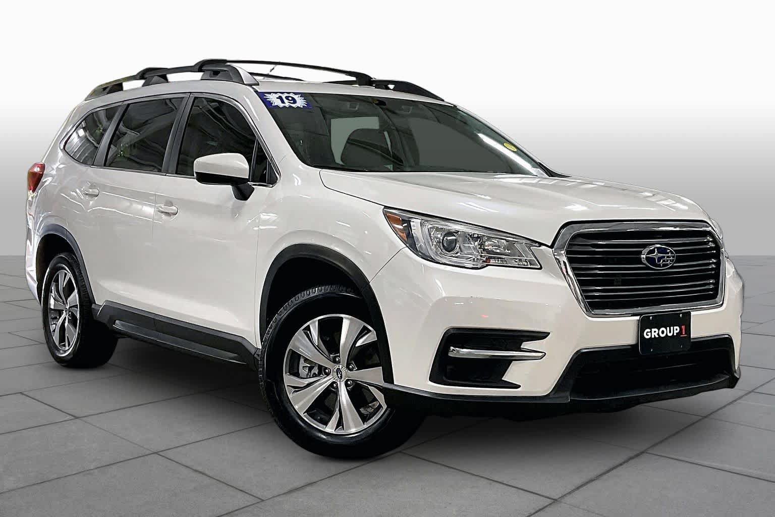 Used 2019 Subaru Ascent Premium AWD/4WD image 3