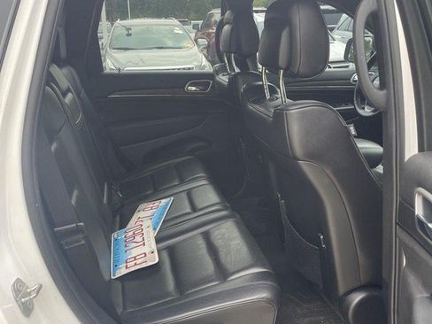 Used 2018 Jeep Grand Cherokee High Altitude AWD/4WD image 19