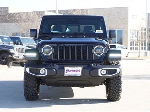 New 2026 Jeep Gladiator Sport image 2