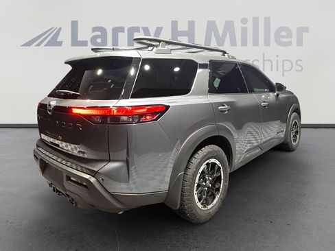 Certified 2024 Nissan Pathfinder Rock Creek image 5