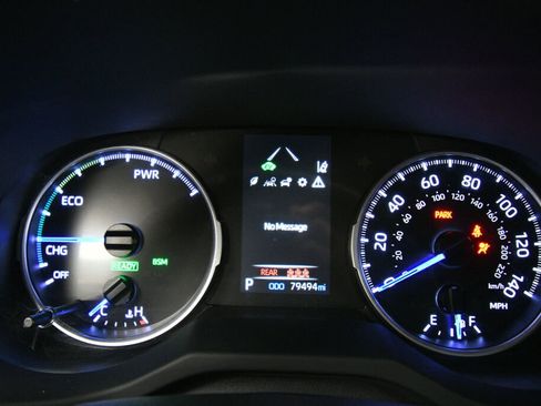 Certified 2019 Toyota RAV4 LE image 13