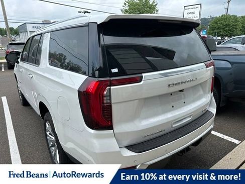 Used 2025 GMC Yukon XL Denali w/ Sun & Power Step Package AWD/4WD image 5