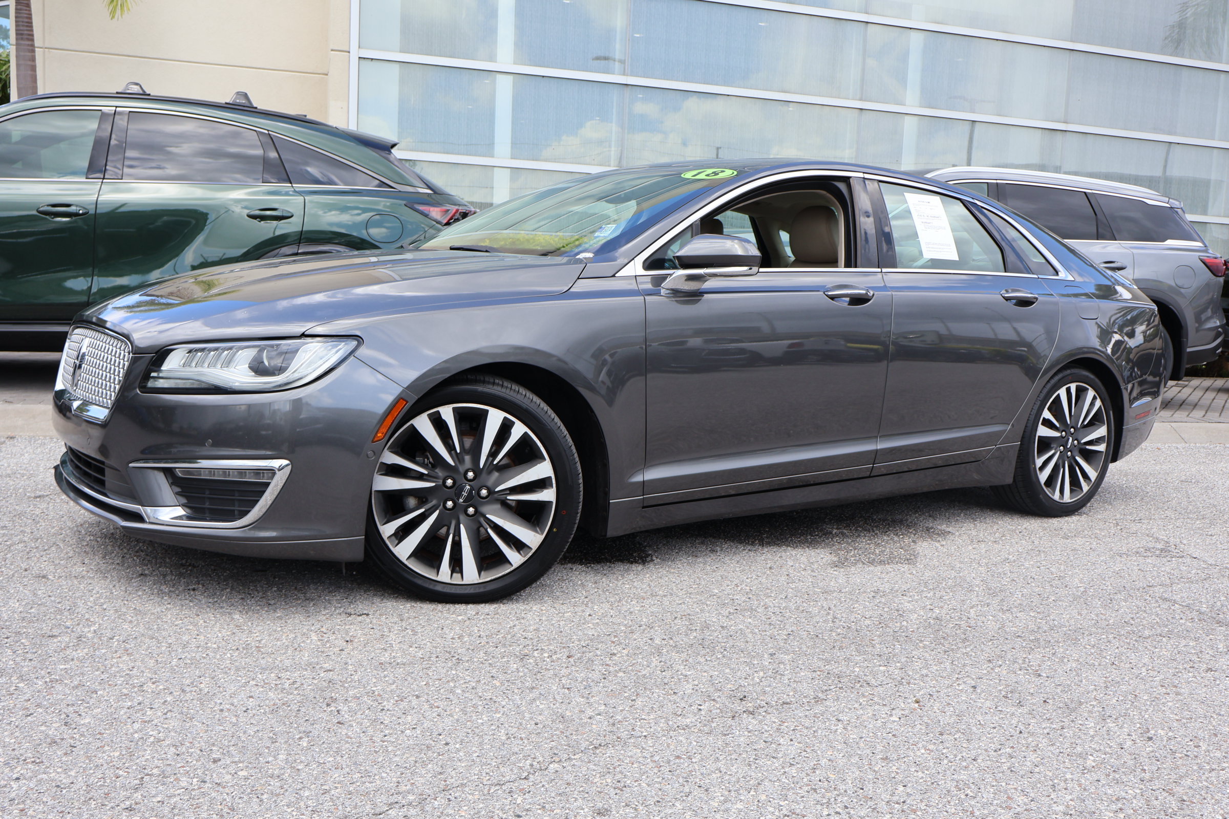 Used 2018 Lincoln MKZ Reserve w/ Technology Package FWD image 1