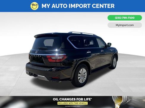 Used 2024 Nissan Armada SV AWD/4WD image 7