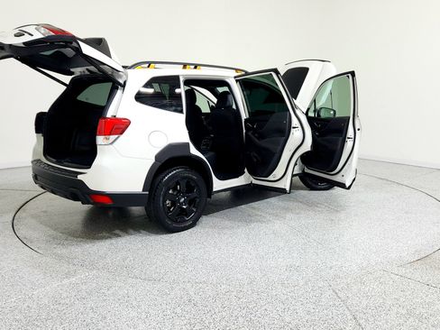 Used 2022 Subaru Forester Wilderness w/ Wilderness Package image 7
