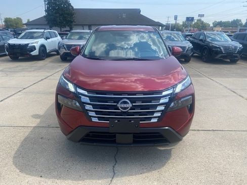 New 2026 Nissan Rogue SV image 9