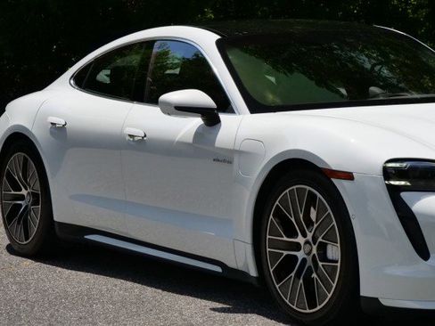 Used 2020 Porsche Taycan Turbo / Performance Package / image 42