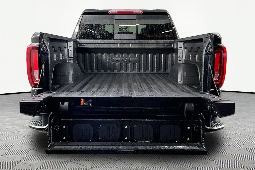Used 2026 GMC Sierra 1500 AT4 w/ AT4 Premium Package AWD/4WD image 7