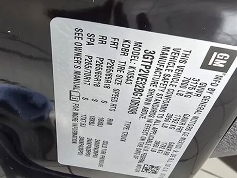 Used 2011 GMC Sierra 1500 SLE w/ All-Terrain Package image 33