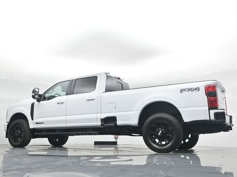 New 2026 Ford F250 Lariat w/ Black Appearance Package image 3