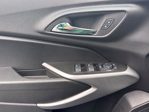 Certified 2024 Chevrolet Trax LS image 10