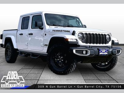 Used 2025 Jeep Gladiator Sport