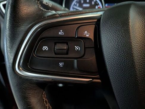 Used 2021 Buick Encore GX Select image 17