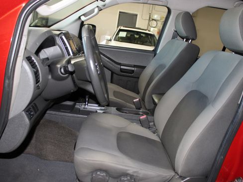 Used 2015 Nissan Xterra S w/ Value Package RWD image 20