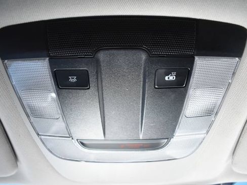 Used 2022 Kia K5 LX FWD image 27