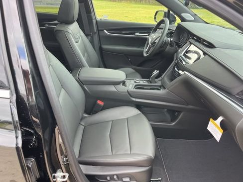 New 2026 Cadillac XT5 Premium Luxury w/ Driver Assist Package FWD image 41