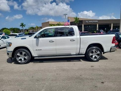 Used 2022 RAM 1500 Laramie AWD/4WD image 8