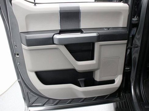 Used 2018 Ford F150 XLT image 23