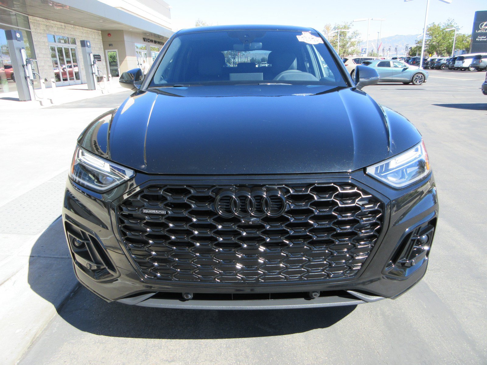 Used 2023 Audi Q5 2.0T Premium Plus w/ Premium Plus Package AWD/4WD image 14
