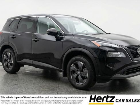 Used 2025 Nissan Rogue SV image 1