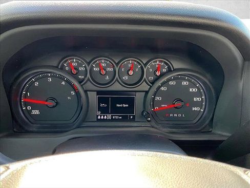 Used 2025 Chevrolet Silverado 2500 Custom w/ Custom Value Package image 19