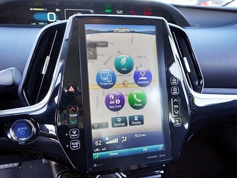Used 2020 Toyota Prius Prime XLE FWD image 25