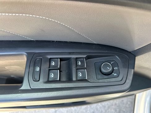 Used 2023 Volkswagen Atlas SE w/ Panoramic Sunroof Package AWD/4WD image 42