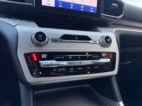 Certified 2021 Ford Explorer XLT w/ Equipment Group 202A image 25