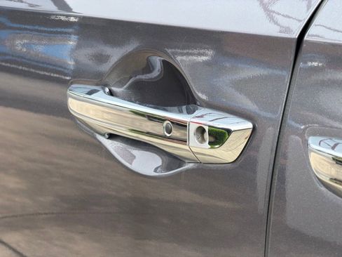 Used 2021 Honda Odyssey Touring image 12