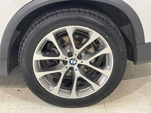 Used 2020 BMW X5 xDrive40i w/ Premium Package AWD/4WD image 16