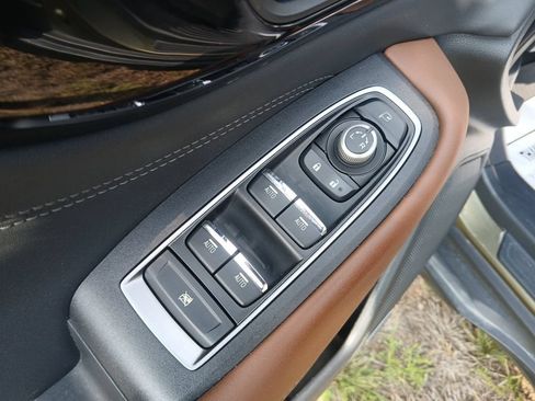 Used 2022 Subaru Outback Touring w/ Popular Package #2 AWD/4WD image 32