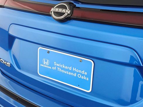 Used 2023 Nissan Kicks SV FWD image 13