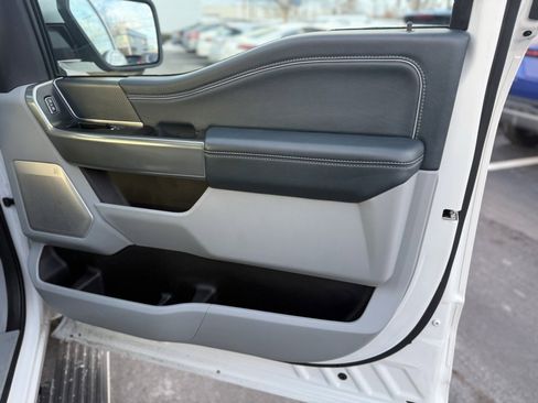 Used 2022 Ford F150 Limited image 22