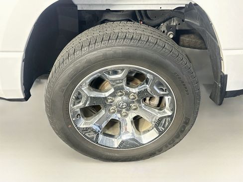 Used 2023 RAM 1500 Big Horn AWD/4WD image 11