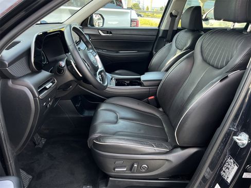 Used 2024 Hyundai Palisade Limited image 17