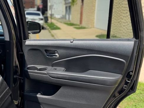 Used 2021 Honda Pilot Special Edition image 21