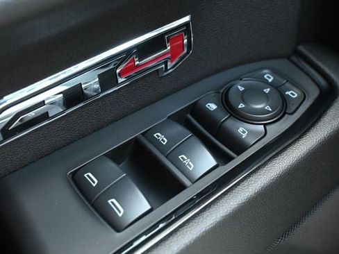 Used 2024 GMC Sierra 1500 AT4 w/ AT4 Premium Package AWD/4WD image 41