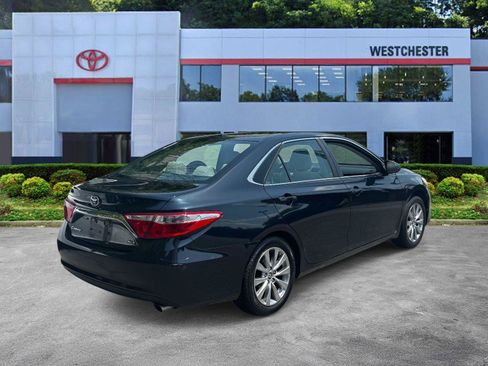 Used 2015 Toyota Camry XLE w/ Moonroof Package FWD image 7