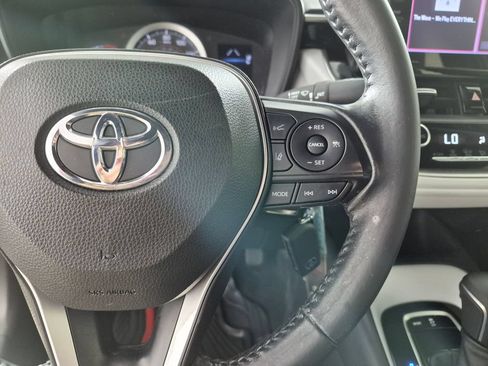 Used 2022 Toyota Corolla SE FWD image 15