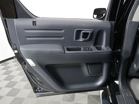 Used 2011 Honda Ridgeline RTL image 16