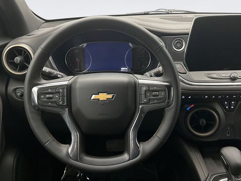 Used 2023 Chevrolet Blazer Premier w/ Driver Confidence II Package image 12