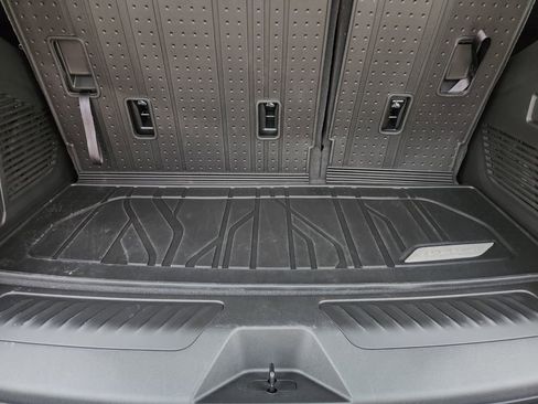 New 2026 Chevrolet Tahoe LS AWD/4WD image 23