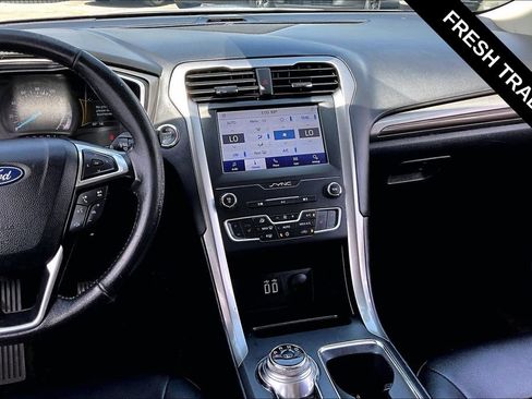 Used 2020 Ford Fusion SEL FWD image 7