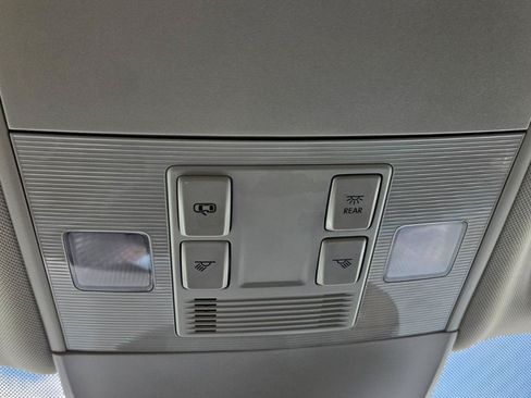 Certified 2024 Volkswagen Taos SE AWD/4WD image 42