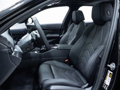 New 2026 BMW 530i xDrive w/ Premium Package image 23