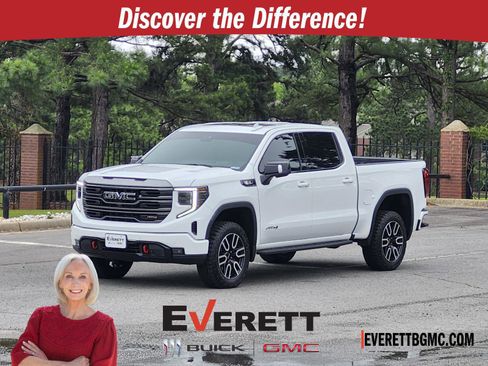 Used 2024 GMC Sierra 1500 AT4 w/ Technology Package AWD/4WD image 1