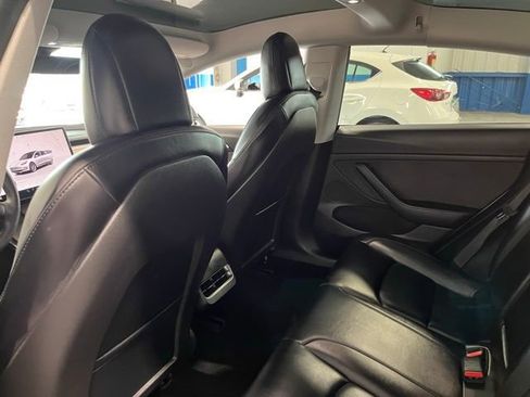 Used 2022 Tesla Model 3 Long Range image 18