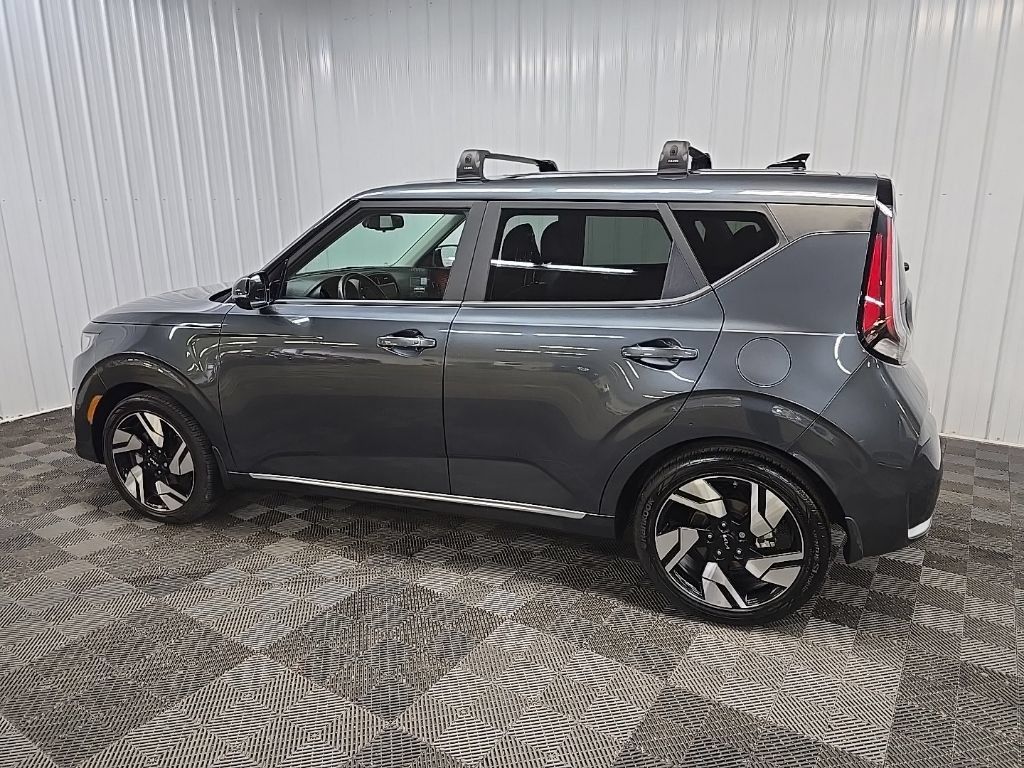 Used 2025 Kia Soul GT-Line w/ GT-Line Technology Package FWD image 4